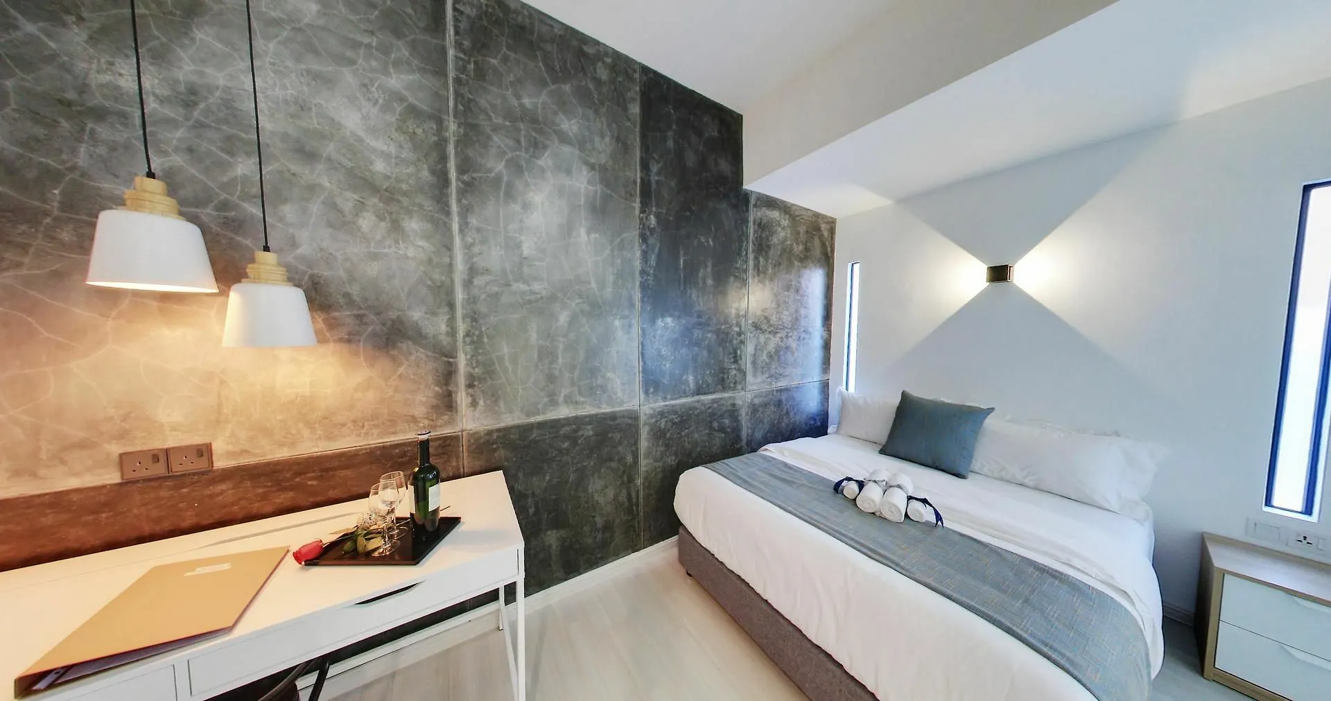 Modern Cave Boutique Stay Malacca Bed & Breakfast