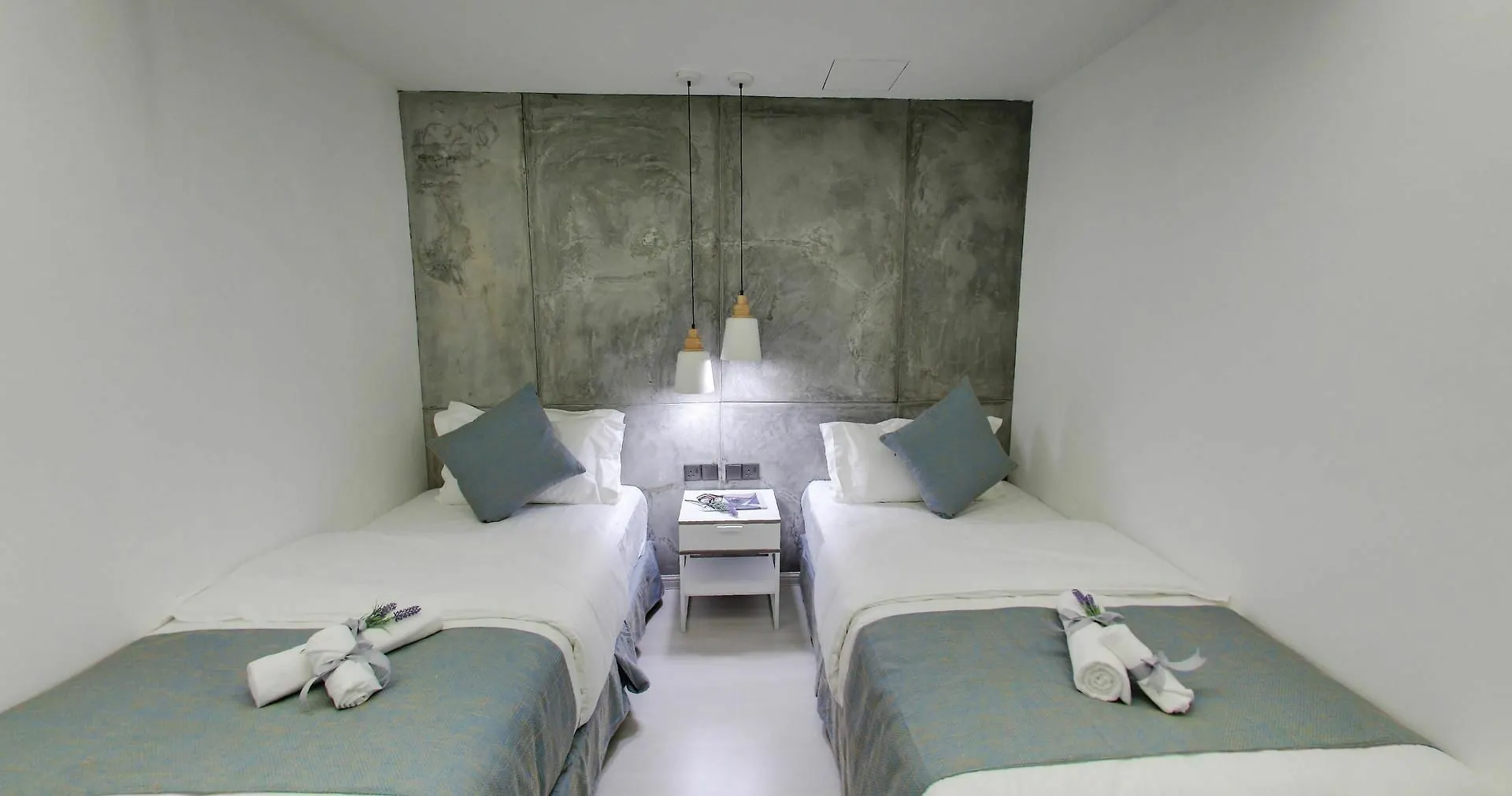 Modern Cave Boutique Stay Malacca Bed & Breakfast