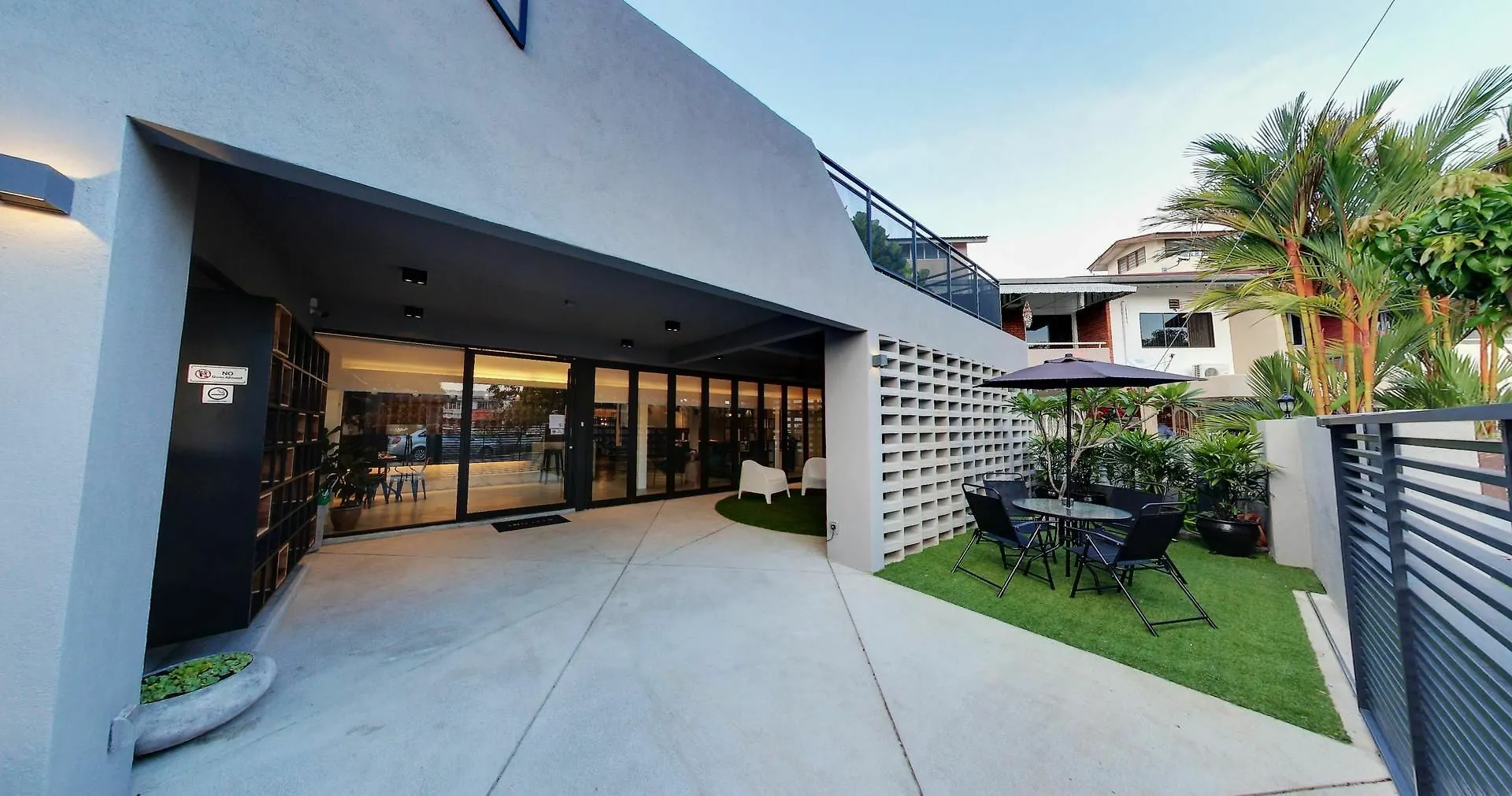 *** Bed & Breakfast Modern Cave Boutique Stay Malacca Malaysia